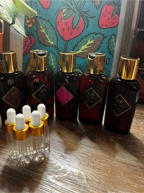 🌟 DELICIOUS DESSERT SCENTS🌟 Brown Sugar Babe- nourishing body oil, 5ml Bottles.